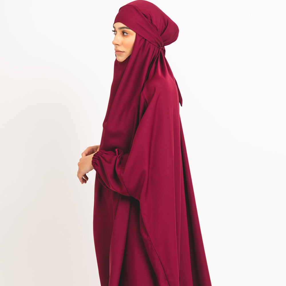 Khimar aux baies avec poignets élastiques et attache sécurisée au dos